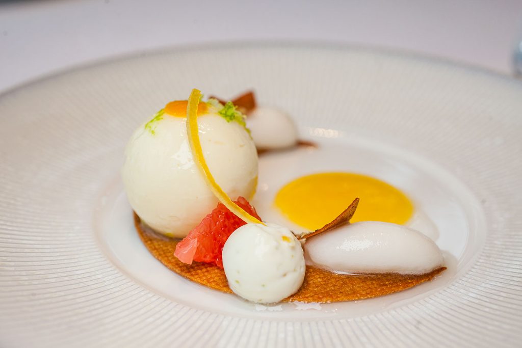 Lemon & Jasmine dessert at Maison Lameloise Shanghai - French Michelin 3-star restaurant opens in Shanghai Tower. 