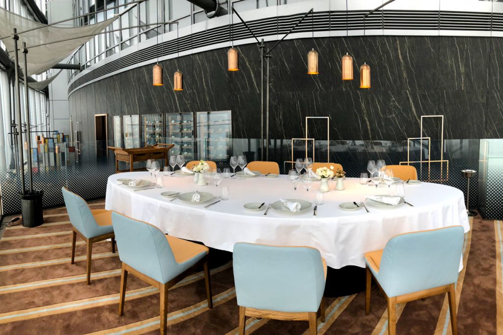 Maison Lameloise Shanghai - French Michelin 3-star restaurant opens in Shanghai Tower. 