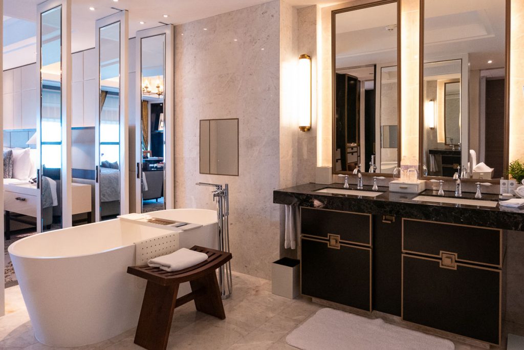 Hotels in Shanghai: St. Regis Shanghai (Photo by Rachel Gouk)