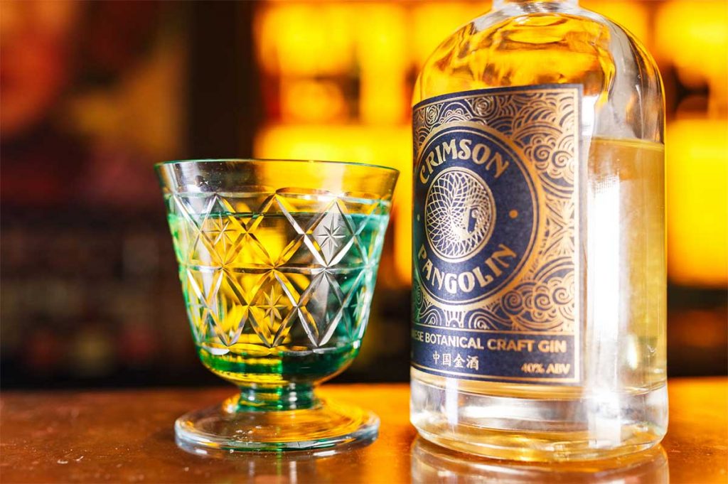 Crimson Pangolin, Chinese gin