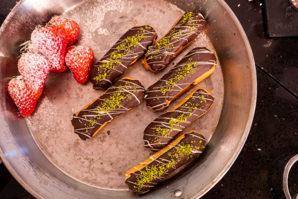 Desserts at The brunch buffet at Portman's Restaurant, Portman Ritz-Carlton Shanghai. Photo by Rachel Gouk.