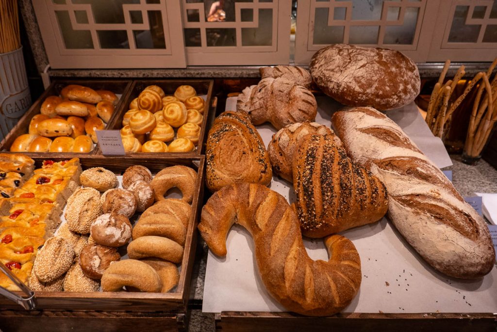 Breads at The brunch buffet at Portman's Restaurant, Portman Ritz-Carlton Shanghai. Photo by Rachel Gouk.