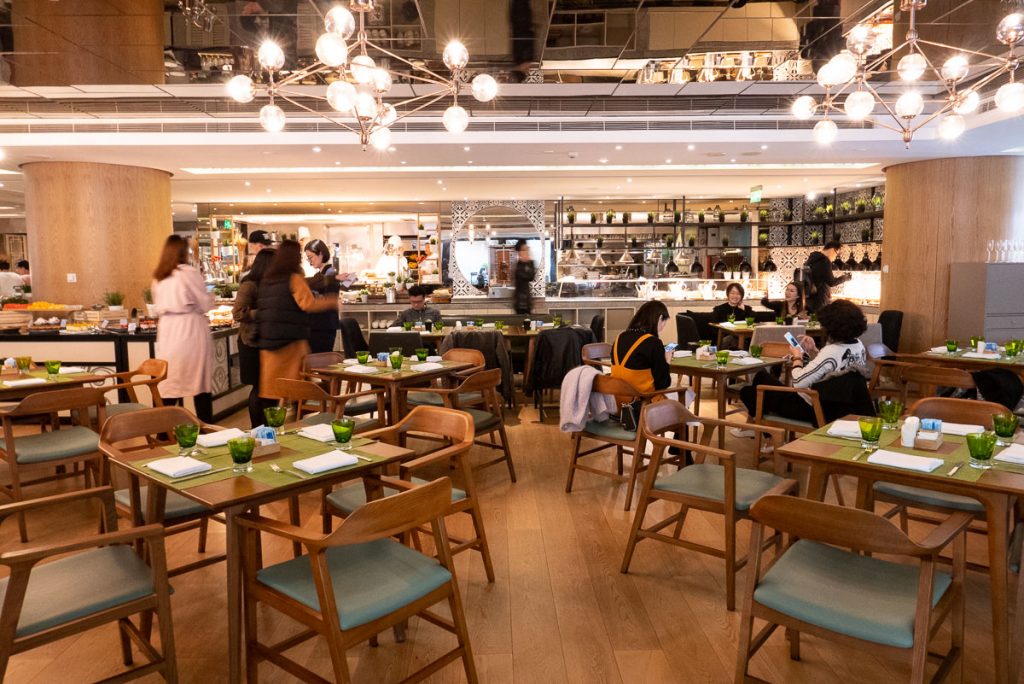 The brunch buffet at Portman's Restaurant, Portman Ritz-Carlton Shanghai. Photo by Rachel Gouk.