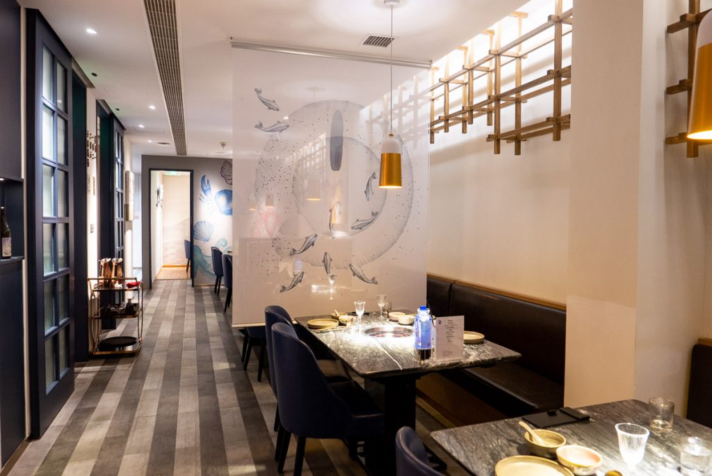 Da Yi Seafood Hot Pot, premium hot pot in Shanghai. Photo by Rachel Gouk.