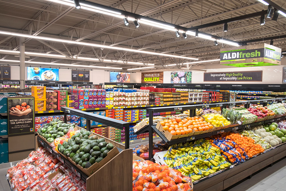 International retail giant ALDI opens its first two physical stores in China this June, right in Shanghai’s Jing’an and Minhang districts.