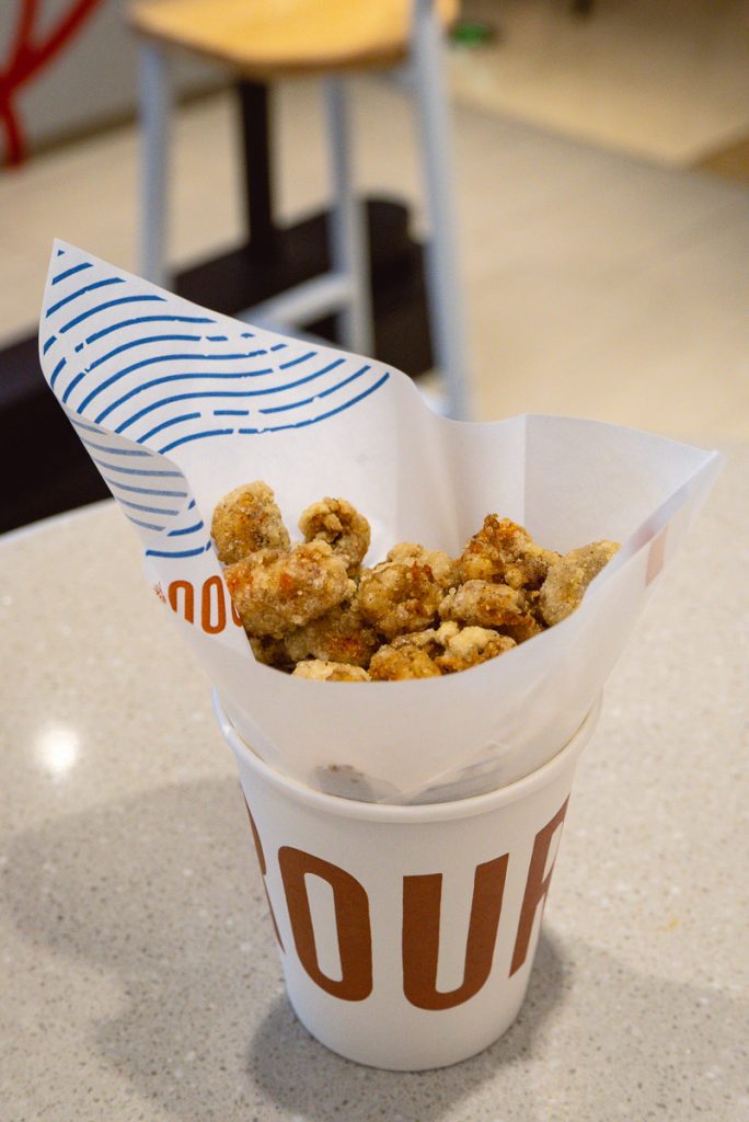 ROUROU, a fast food shop in Xintiandi serving crayfish rolls. Photo by Rachel Gouk.