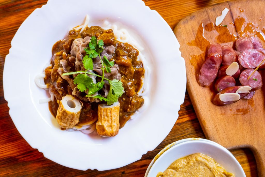 Jobu, a neighborhood bar in Jing'an serving Taiwanese bites. Photo by Rachel Gouk.