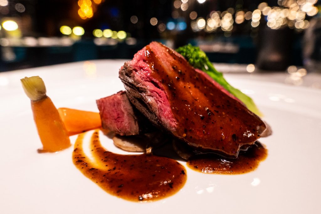 YEN for Cantonese cuisine at W Shanghai. Photo by Rachel Gouk.