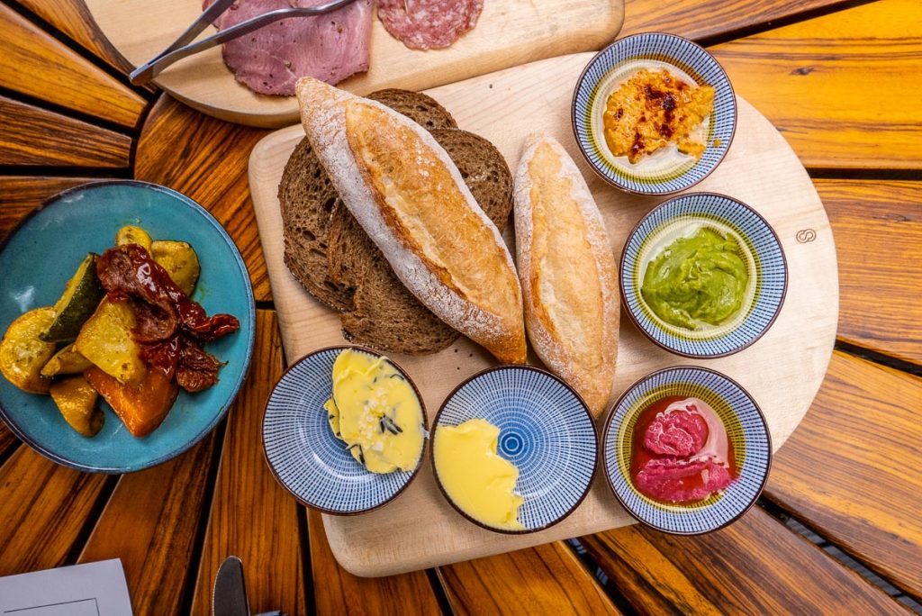 Boozy Brunch in Shanghai: Social Retox at The Kitchen Table, W Shanghai. Photo by Rachel Gouk.