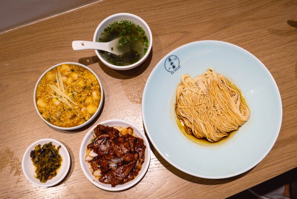 Xun Noodles, a local noodle shop in Shanghai. Photo by Rachel Gouk.