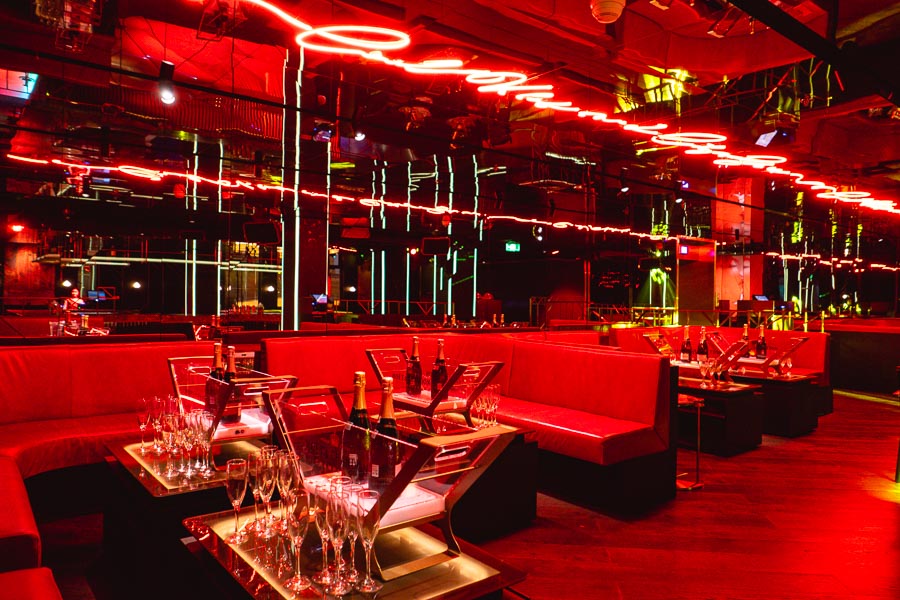 CÉ LA VI Shanghai, a restaurant, bar, and club located on the Bund. Photo by Rachel Gouk.