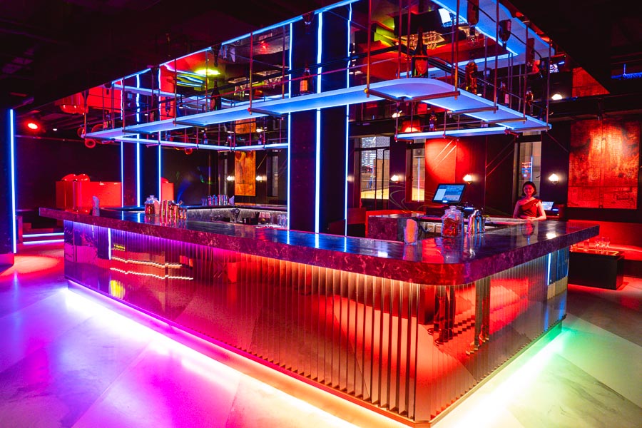 CÉ LA VI Shanghai, a restaurant, bar, and club located on the Bund. Photo by Rachel Gouk.