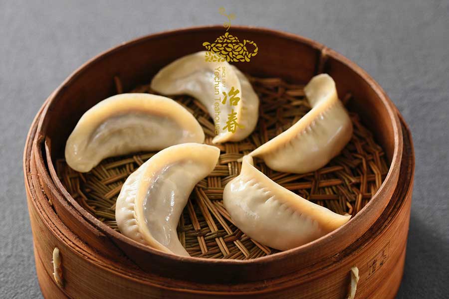 Huaiyang restaurant Yechun Teahouse in Shanghai.