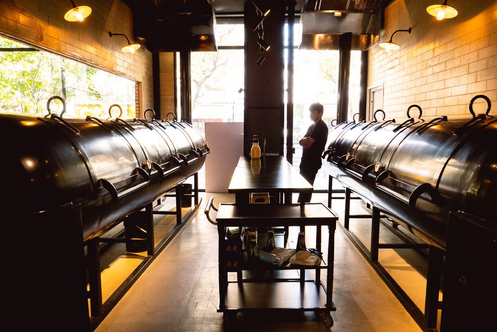 Garlic Barbecue is an American barbecue restaurant in Xintiandi, Shanghai. Photo by Rachel Gouk.