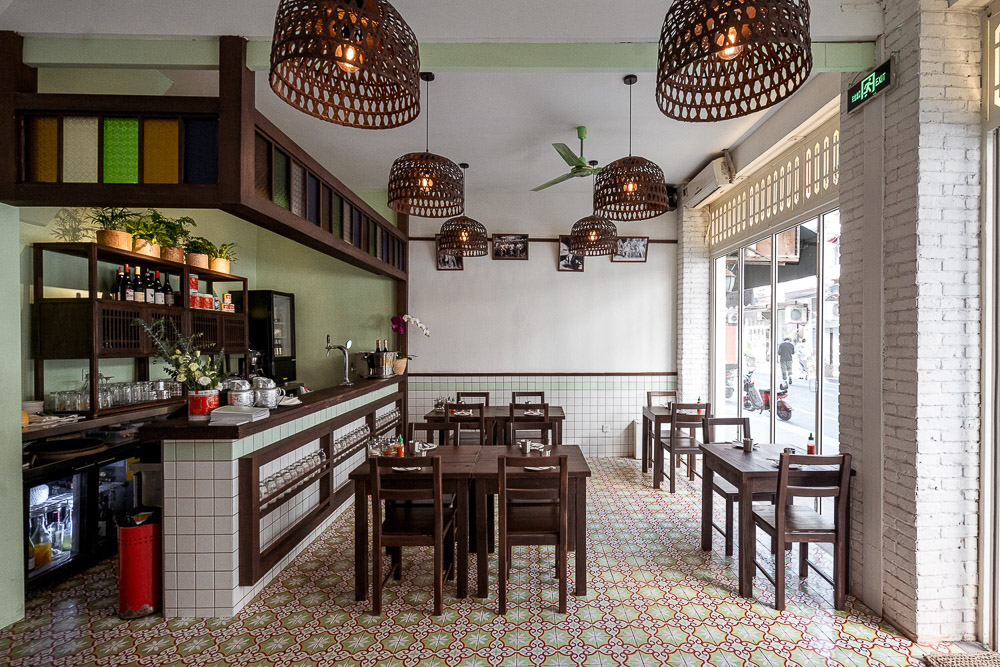 KIN, a Thai restaurant in Shanghai. 