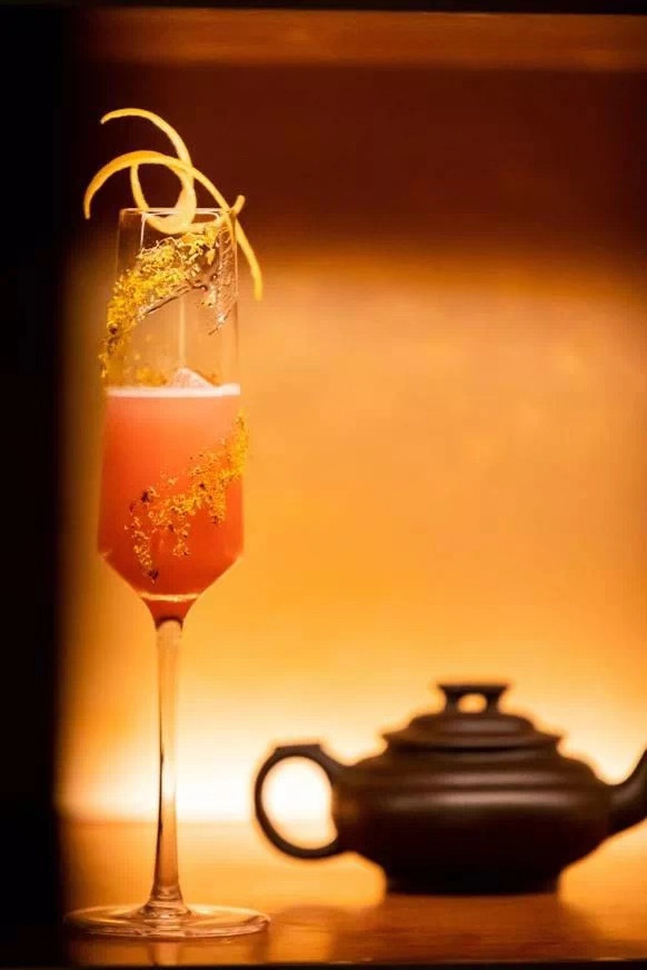 Tea cocktails at Teju Bar, cocktail bar in Shanghai.