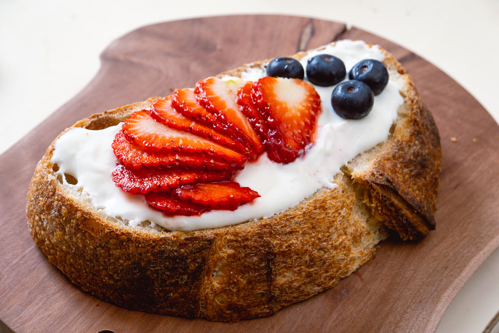3 recipes with fromage blanc: Breakfast Toast. Photo by Rachel Gouk @ Nomfluence.