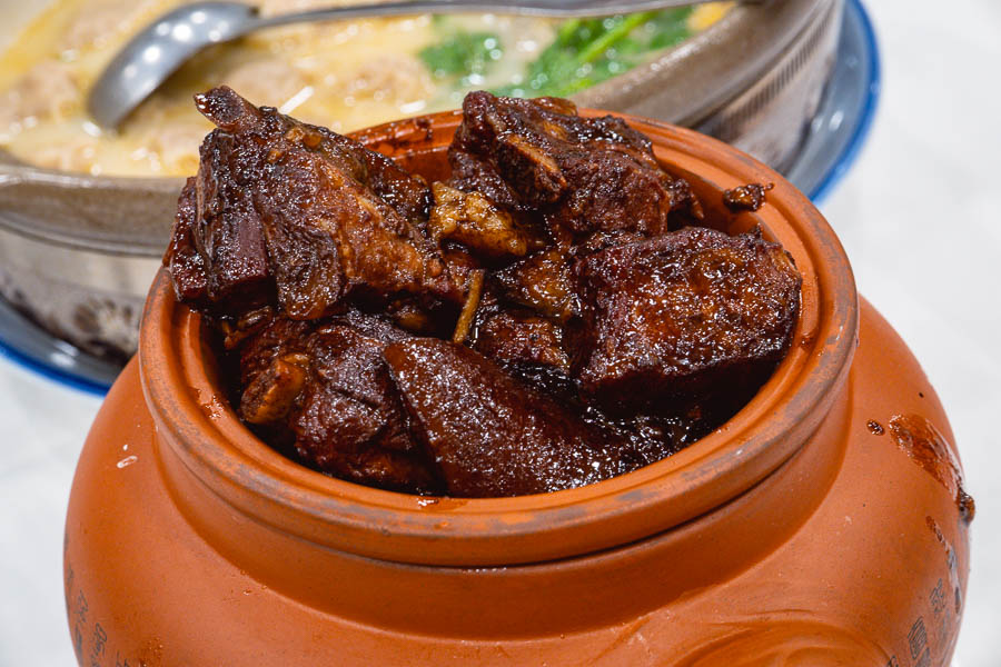 Hong shao rou aka red-braised pork, a classic Shanghainese dish at Rui Fu Yuan, a Shanghainese restaurant in Shanghai. Photo by Rachel Gouk @ Nomfluence.