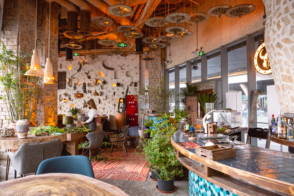 Barbarian North Bund, a restaurant and bar in Shanghai. Photo by Rachel Gouk @ Nomfluence.