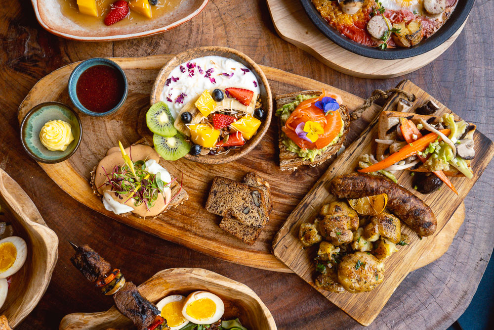 Brunch at Barbarian North Bund, a restaurant and bar in Shanghai. Photo by Rachel Gouk @ Nomfluence.