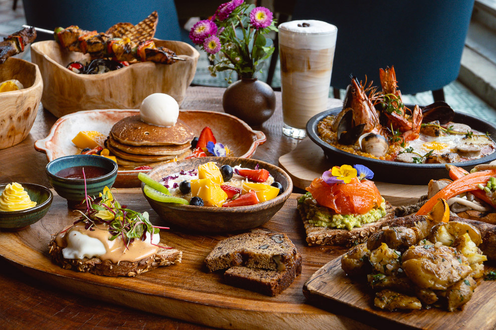Brunch at Barbarian North Bund, a restaurant and bar in Shanghai. Photo by Rachel Gouk @ Nomfluence.