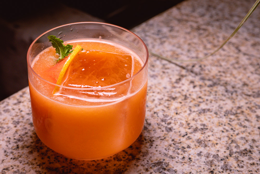 Bars in Shanghai: Cocktails at Dead Poet in Jing'an. Photo by Rachel Gouk @ Nomfluence.