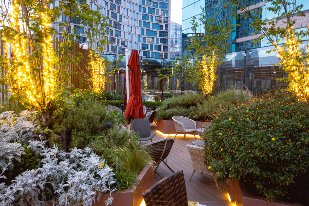 Happy hour at Rye & Co in Shanghai. Photo by Rachel Gouk @ Nomfluence.