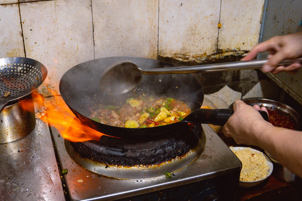 La Wei Xian 辣味鲜 is a private kitchen serving authentic Sichuan food in Shanghai. Photo by Rachel Gouk @ Nomfluence.