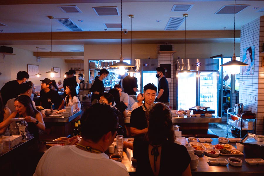Botong Sikdang (JIng'an), a Korean restaurant in Shanghai that specializes in grilled pork and banchan. Photo by Rachel Gouk @ Nomfluence.