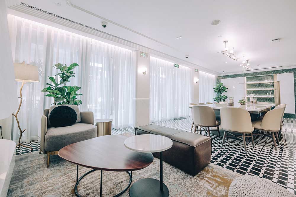 Vesta Blackstone Garden is an all-day brasserie in Shanghai, located in the historic Blackstone Apartments complex.