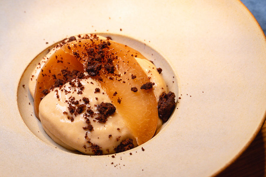 Smoked Peach dessert at Oha Eatery, a restaurant in Shanghai that specializes in experimental Guizhou food. Photo by Rachel Gouk @ Nomfluence.