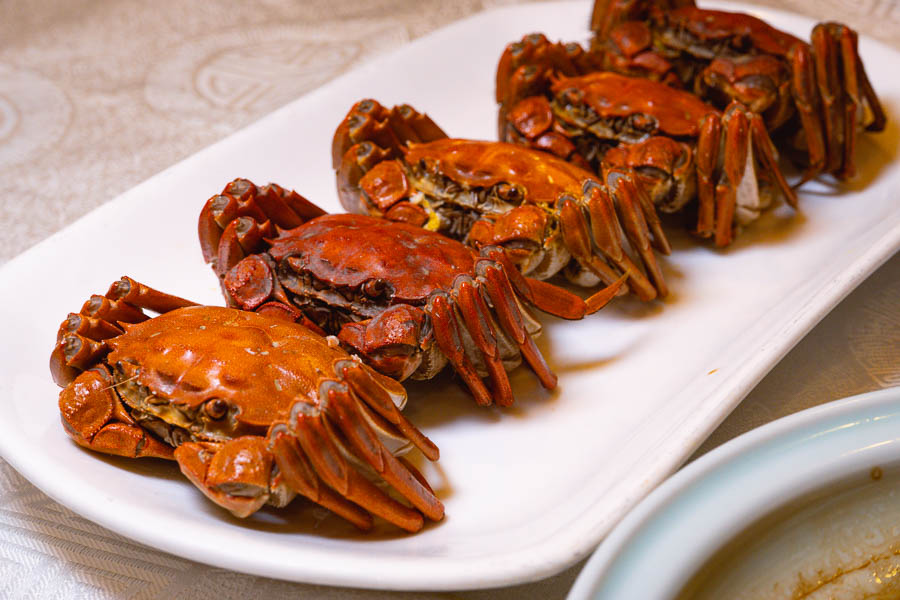 Where to eat hairy crab in Shanghai. Photo by Rachel Gouk @ Nomfluence.