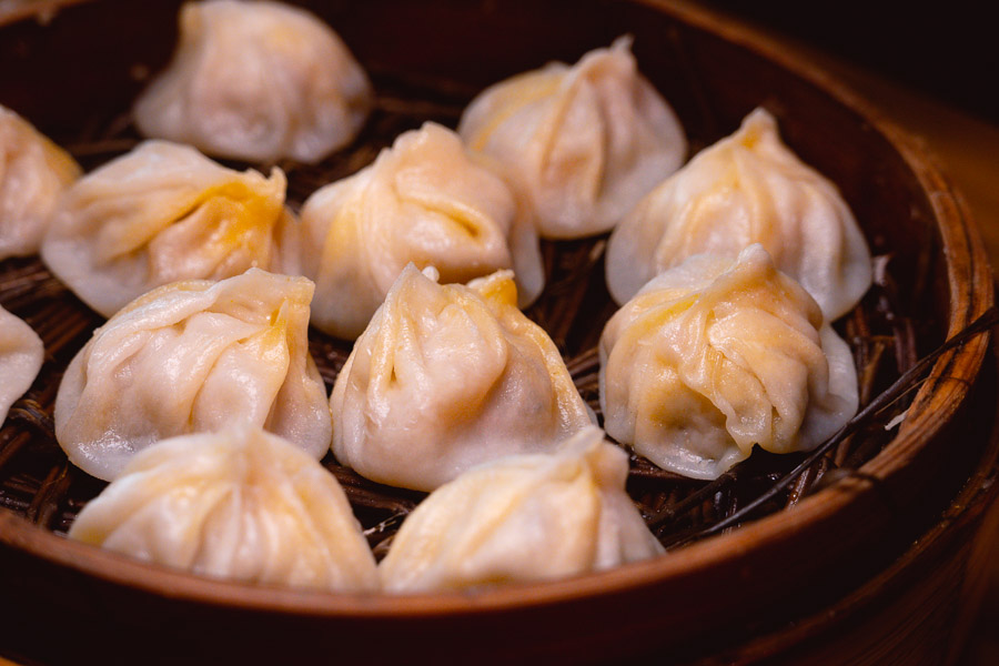 Hairy crab xiaolongbao at Jia Jia Tang Bao. Where to eat hairy crab in Shanghai. Photo by Rachel Gouk @ Nomfluence.