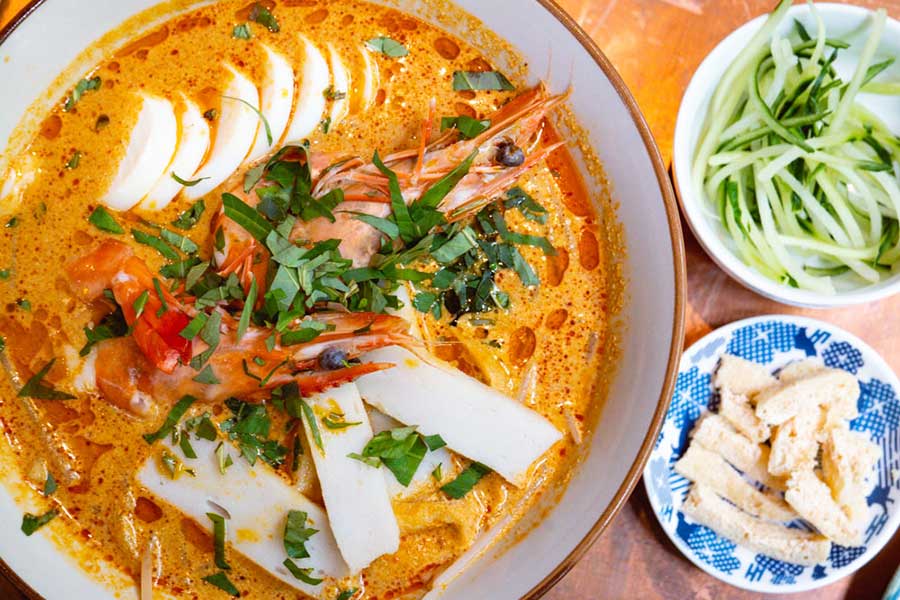 Curry laksa at Ginger, a modern Asian restaurant in Shanghai. Photo by Rachel Gouk @ Nomfluence.
