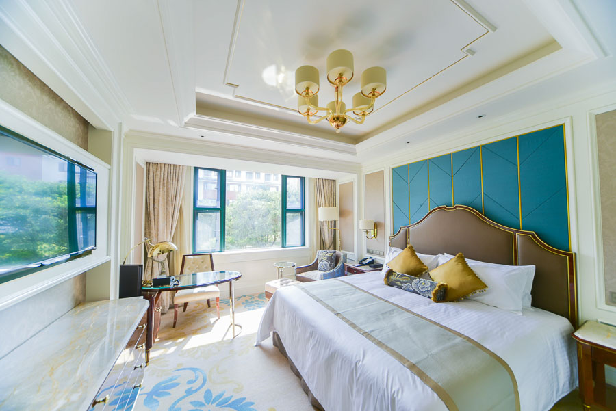 Rooms at Xijiao State Guest Hotel, Shanghai. @ Nomfluence.