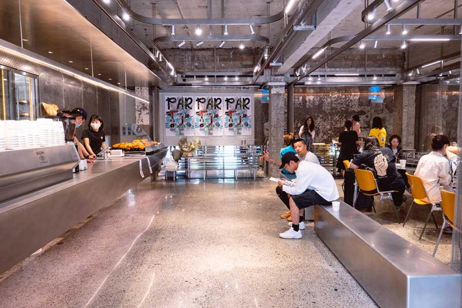 Basdban is a design-forward cafe and bakery on Yuyuan Lu in Shanghai. Photo by Rachel Gouk @ Nomfluence.