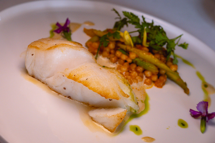 Sunday Brunch in Shanghai: The Cathay Room, Peace Hotel. Photo by Rachel Gouk @ Nomfluence. 