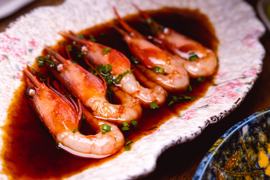 Shrimp at Xiao's Izakaya, a Japanese restaurant in Shanghai's Gubei district. Photo by Rachel Gouk @ Nomfluence.