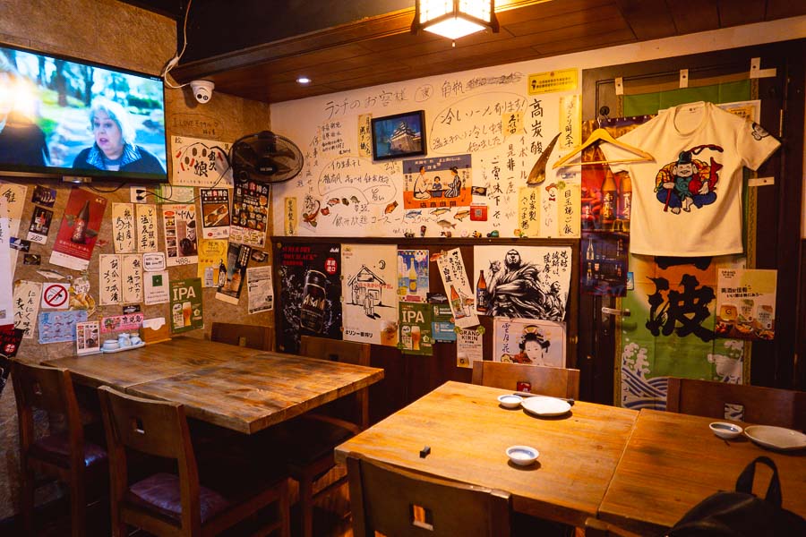 Xiao's Izakaya, a Japanese restaurant in Shanghai's Gubei district that serves food until late. Photo by Rachel Gouk @ Nomfluence.