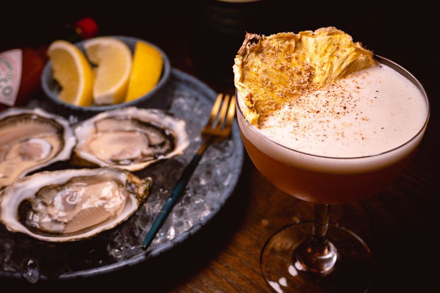 Shanghai bars for cocktails and oysters. Bord Bia and Jameson. Photo by Rachel Gouk @ Nomfluence.