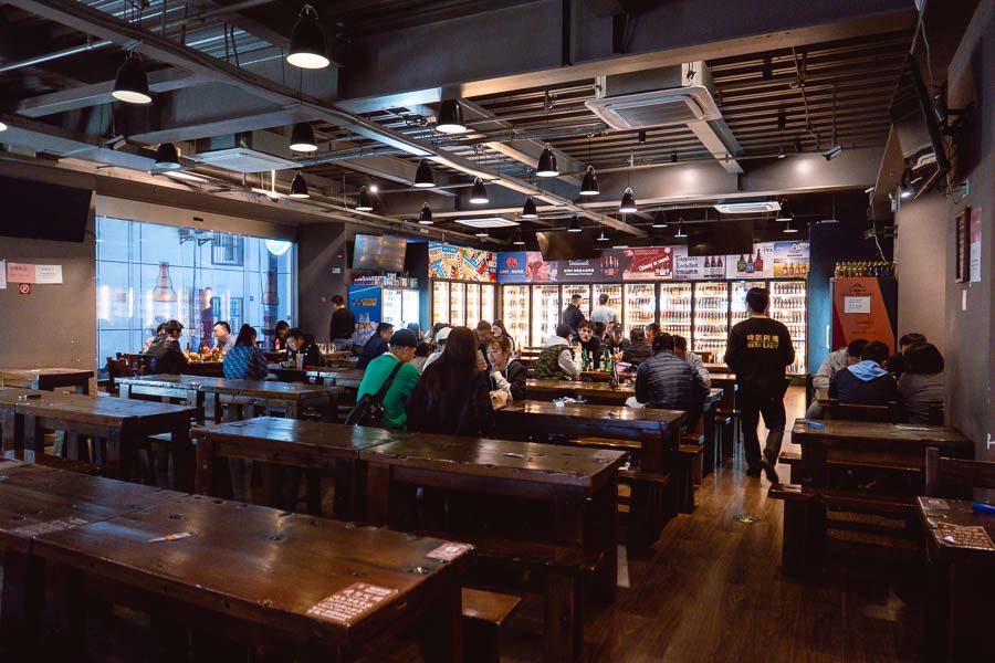 Beer Lady, Shanghai's Biggest Beer Market, Beermart. Photo by Rachel Gouk @ Nomfluence.