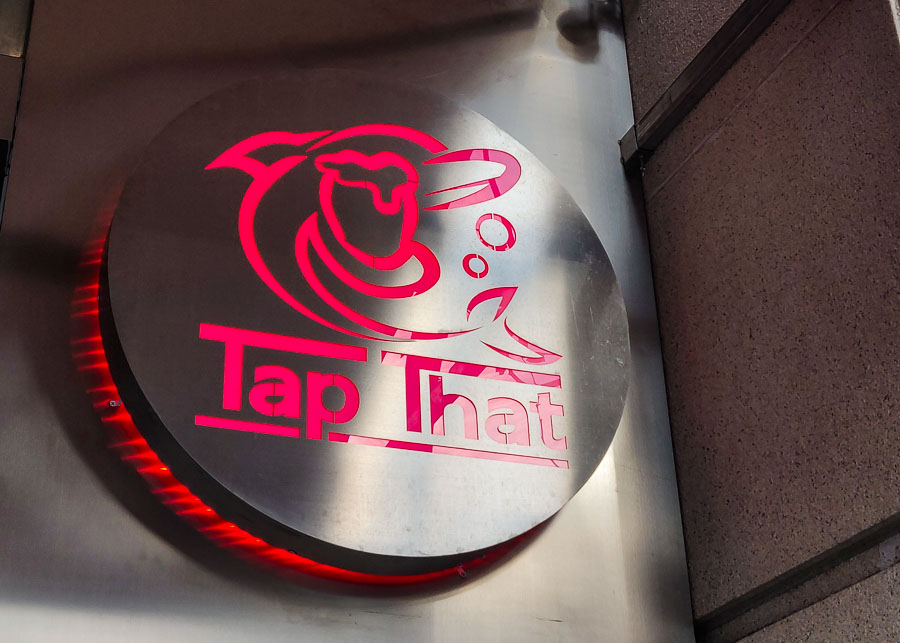 Tap That is a local chain of craft beer bars in Shanghai, serving cheap tap beer from pared-down streetside bars.