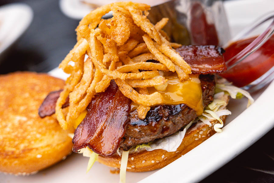 Smokehouse B.B.Q. Burger at The Cheesecake Factory, Shanghai, HKRI Taikoo Hui. Photo by Rachel Gouk @ Nomfluence.