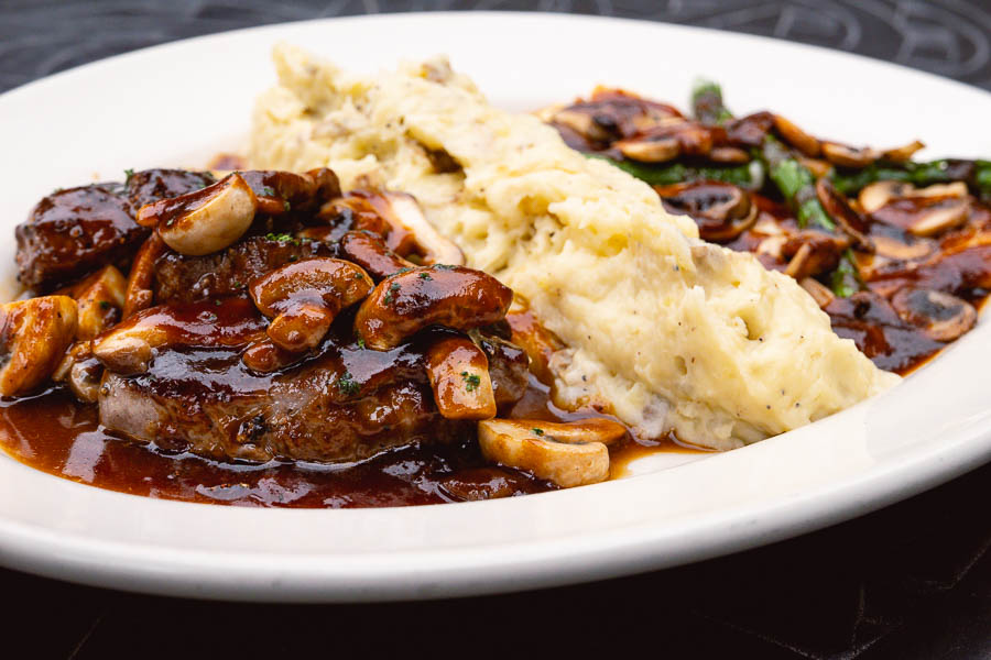Chicken Madeira and Steak Diane at The Cheesecake Factory, Shanghai, HKRI Taikoo Hui. Photo by Rachel Gouk @ Nomfluence.