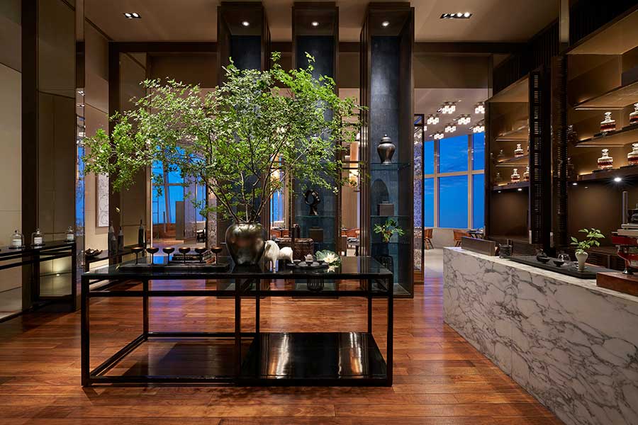The Dining Room (Yue Xuan 悦轩), modern Chinese restaurant serving Jiangnan cuisine at the Park Hyatt Shanghai.