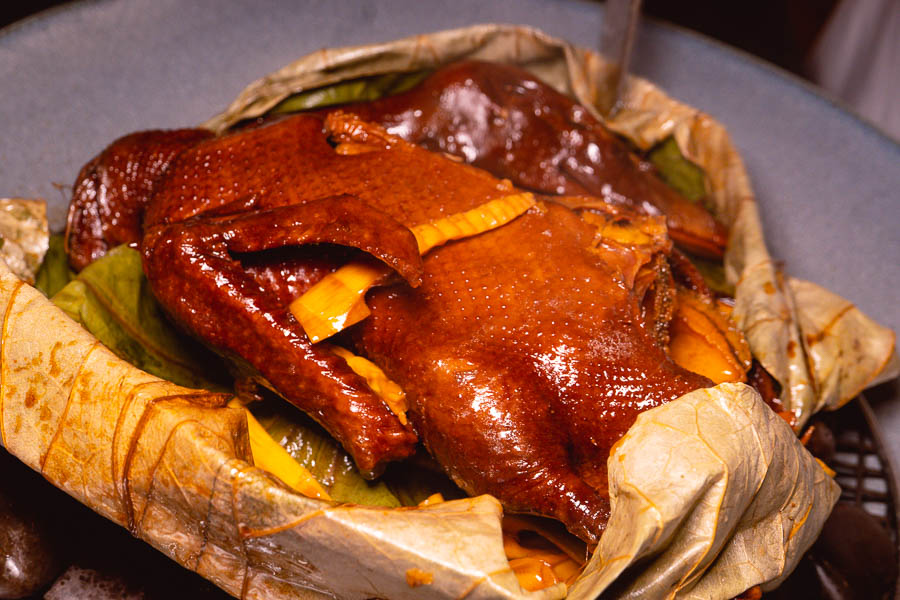 Baked duck in lotus leaf with abalone. The Dining Room (Yue Xuan 悦轩), modern Chinese restaurant serving Jiangnan cuisine at the Park Hyatt Shanghai. Photo by Rachel Gouk @ Nomfluence.