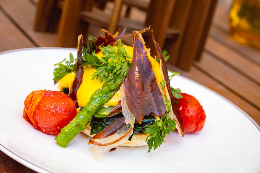 Brunch at Fifty 8 Grill, Mandarin Oriental Shanghai. Photo by Rachel Gouk @ Nomfluence