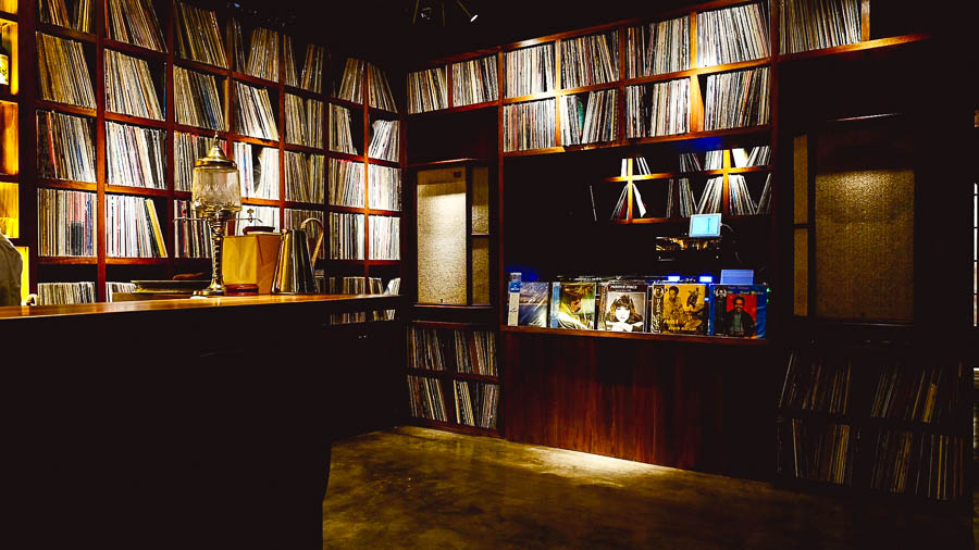 Root Down is a cocktail bar in Shanghai that does excellent drinks and plays vinyl. @ Nomfluence.