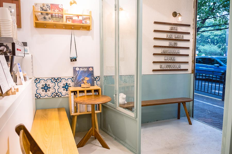 Namedcup coffee shop. Cafes and coffee shops in Shanghai. Photo by Rachel Gouk @ Nomfluence.