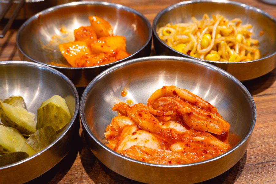 Best Korean cold noodles in Shanghai at Pojeong. Photo by Rachel Gouk @ Nomfluence